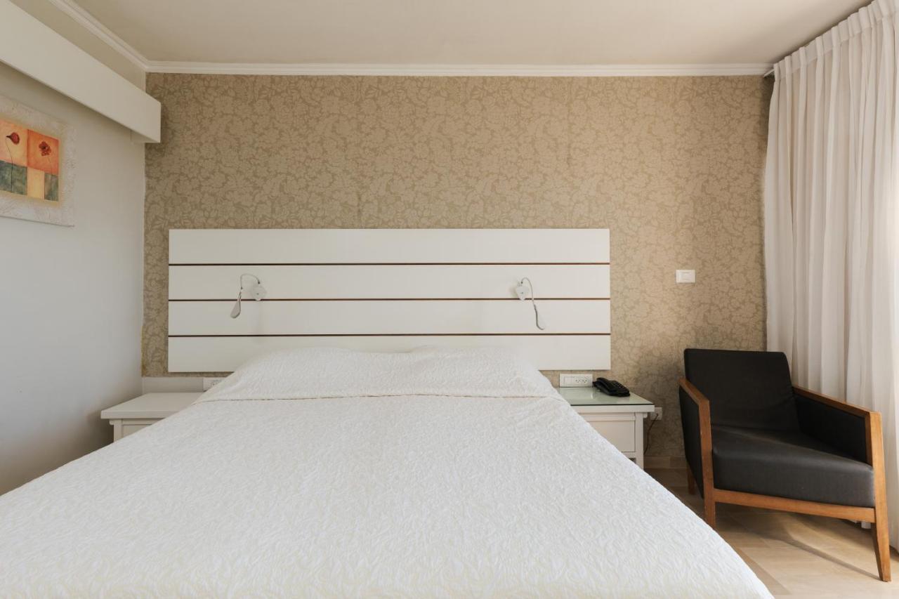 Residence Beach Hotel Нетания Экстерьер фото