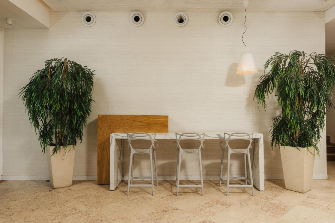 Residence Beach Hotel Нетания Экстерьер фото