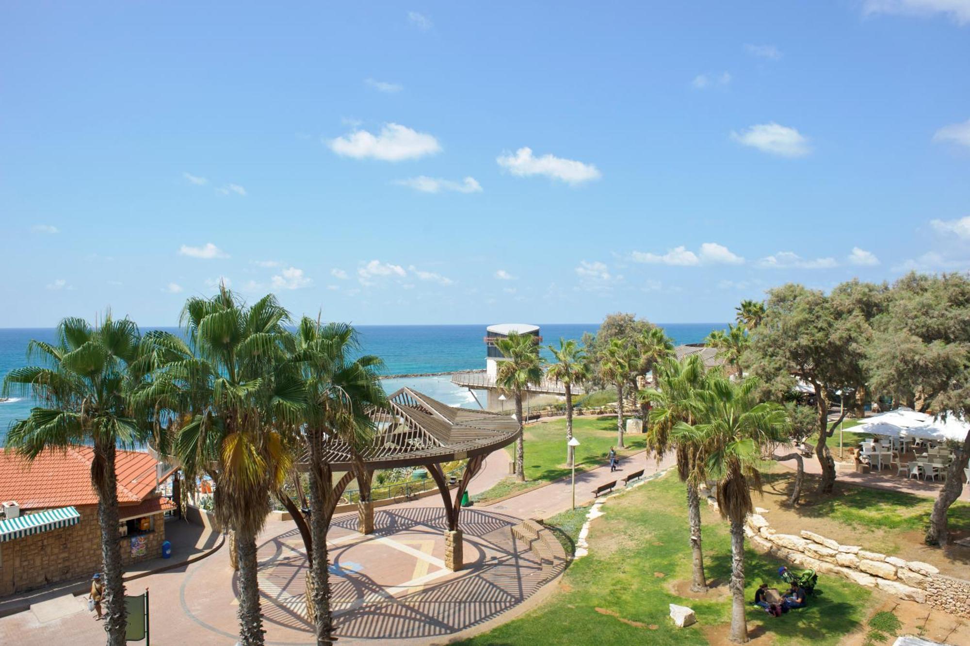 Residence Beach Hotel Нетания Экстерьер фото