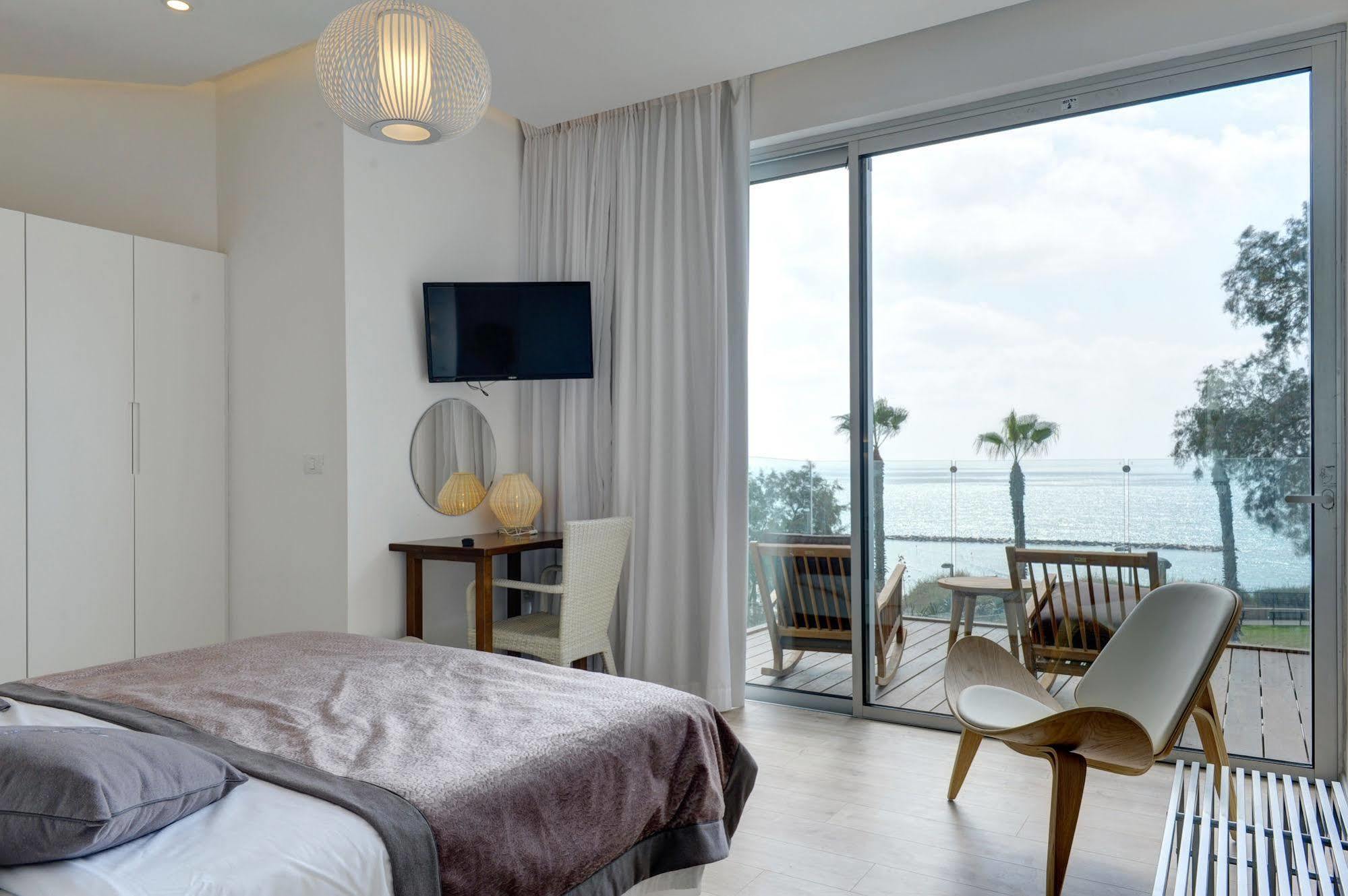 Residence Beach Hotel Нетания Экстерьер фото
