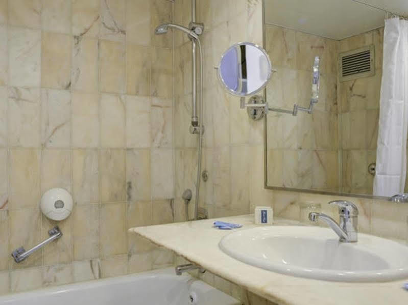 Residence Beach Hotel Нетания Экстерьер фото